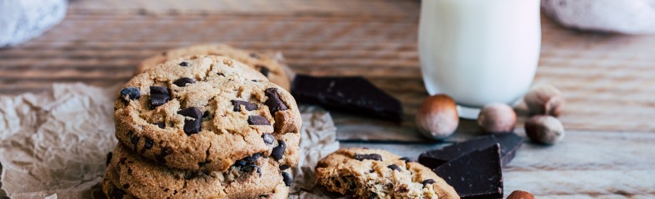 Cookies met Pure Chocolade en hazelnoten